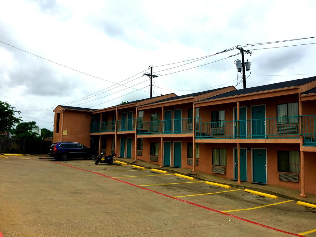 Crown Inn Grand Prairie Exteriér fotografie