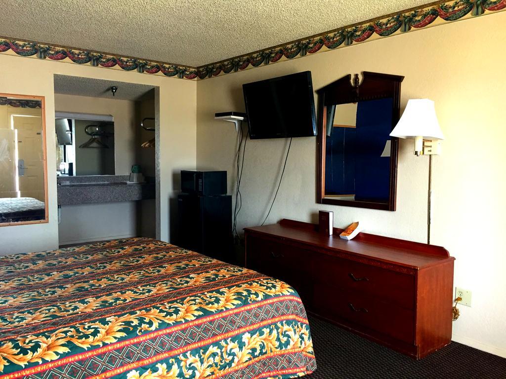 Crown Inn Grand Prairie Exteriér fotografie