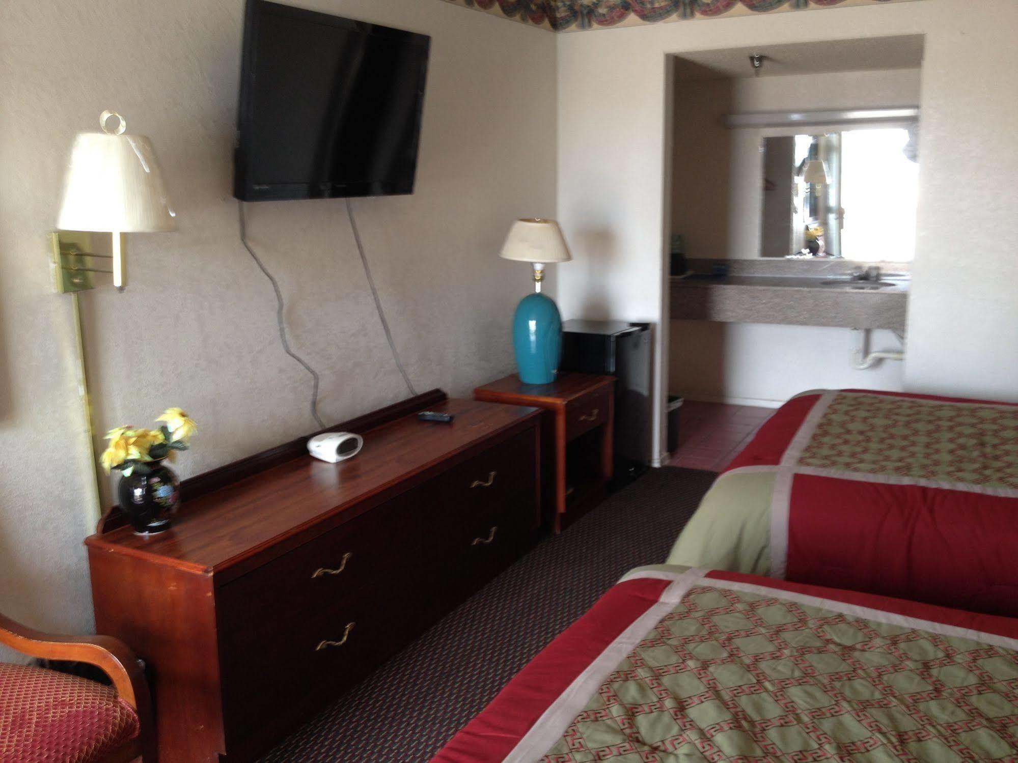 Crown Inn Grand Prairie Exteriér fotografie