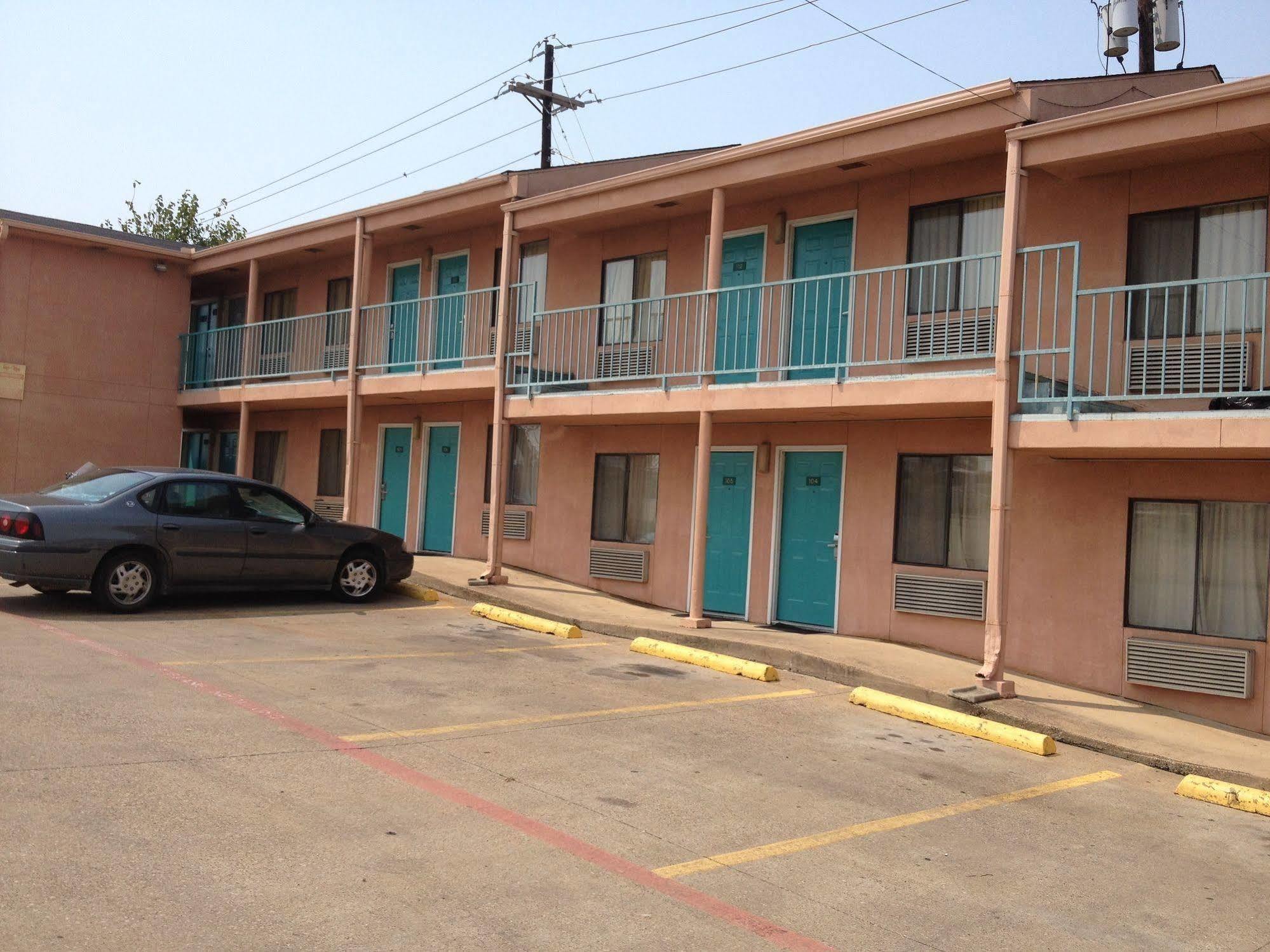 Crown Inn Grand Prairie Exteriér fotografie